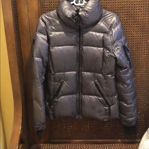 SAM. Women’s freestyle high-neck puffer jacket